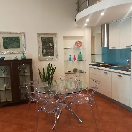 Luxury Carmen N 2 Centro Storico Di Holiday home
