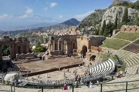 Luxury Carmen N 2 Centro Storico Di Ferienhaus Taormina